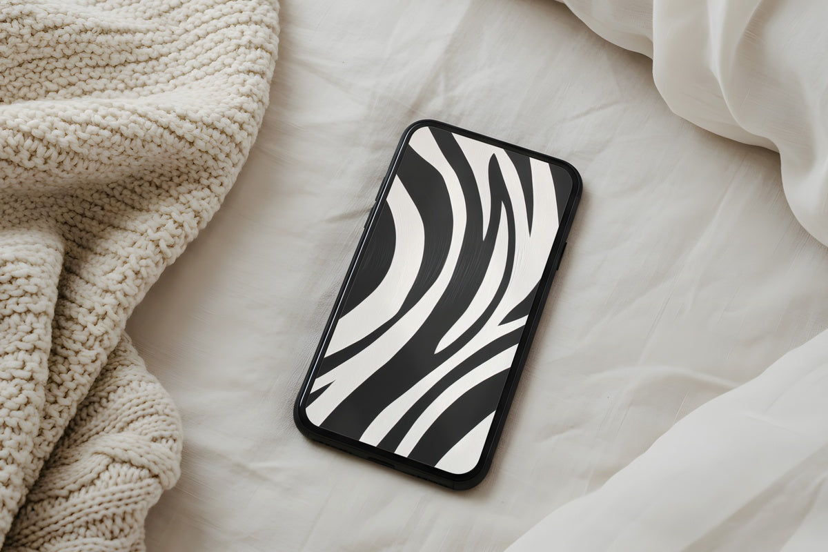 8 Black and White iPhone Wallpapers for the Quiet-Luxury Home