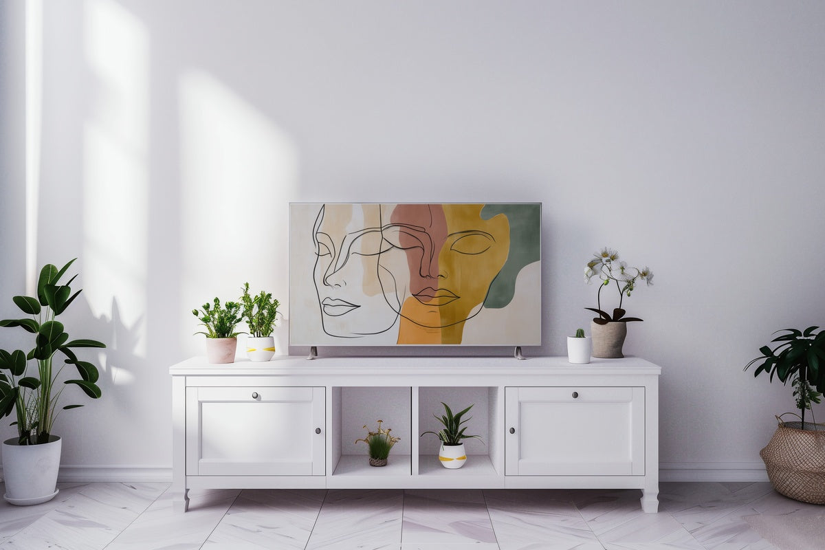 Minimal Home Decor: 10 Considered Picks for a Curated Home